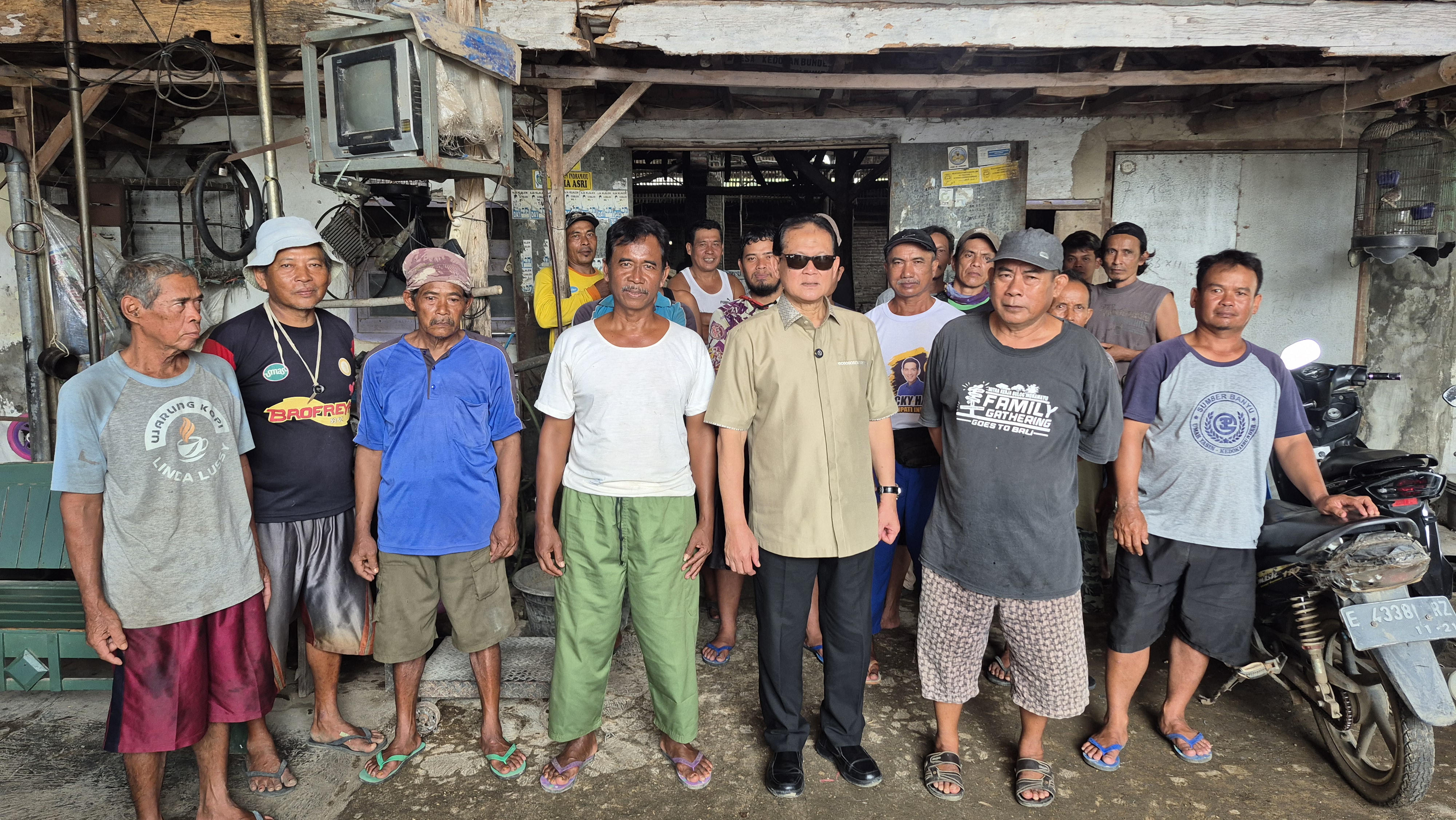 Tinjau Penggilingan Padi Sri Manunggal, Prof. Rokhmin Serap Aspirasi Pelaku Usaha Beras